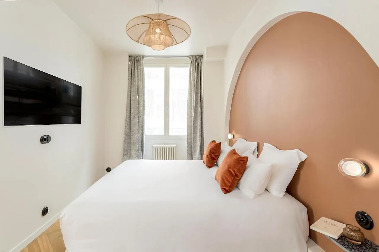 Habitat Parisien - Bourse Feydeau Apartment